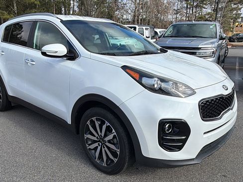 Used 2018 Kia Sportage EX image 5