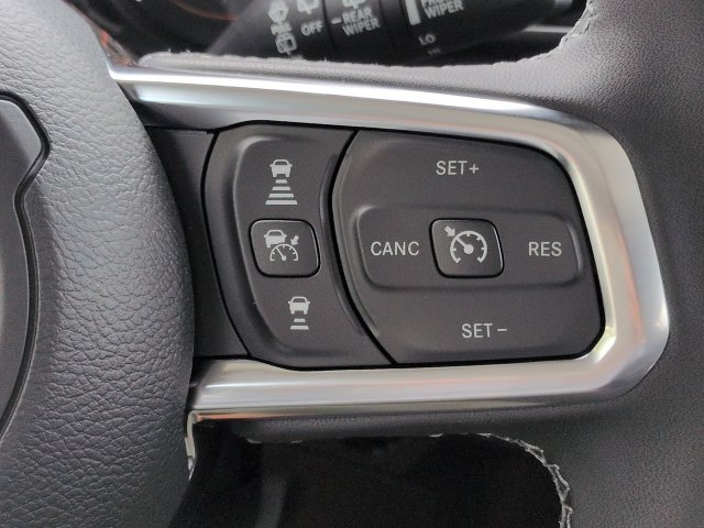 New 2027 Jeep Wrangler Unlimited Sahara AWD/4WD image 27