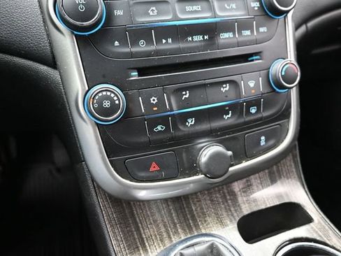 Used 2014 Chevrolet Malibu LT w/ Power Convenience Package image 24