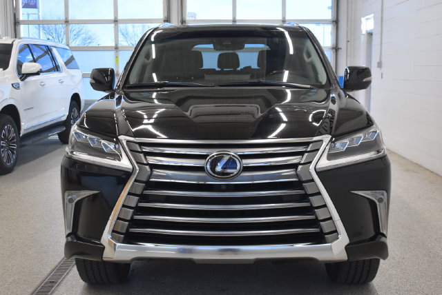 Used 2021 Lexus LX 570 4WD w/ Luxury Package image 3