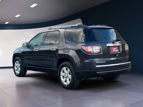 Used 2016 GMC Acadia SLE image 3