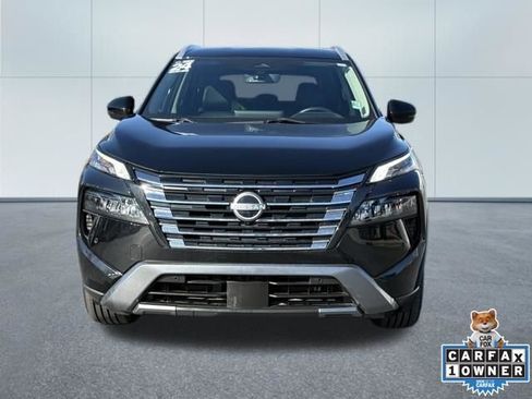 Used 2024 Nissan Rogue SL image 4