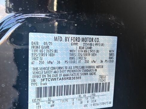 New 2025 Ford Maverick Lobo image 18