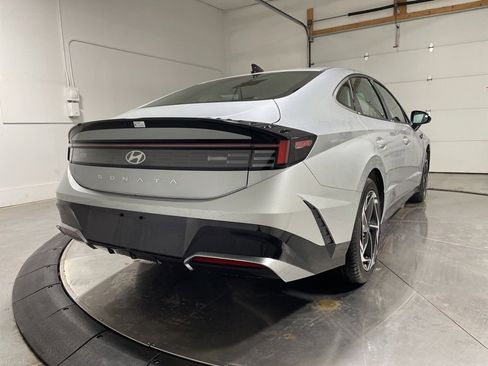 New 2026 Hyundai Sonata SEL image 7