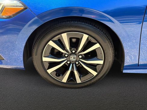 Used 2023 Honda Civic EX image 10