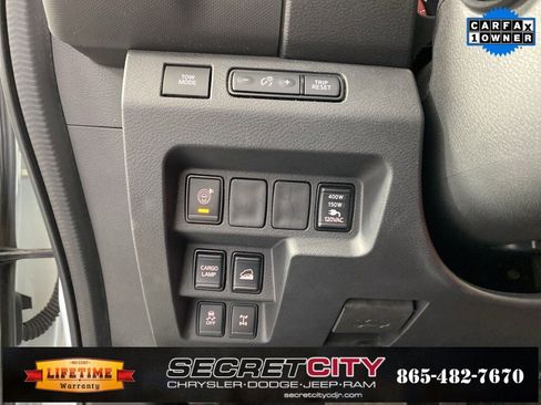 Used 2023 Nissan Frontier PRO-4X w/ Pro-4X Premium Package image 13