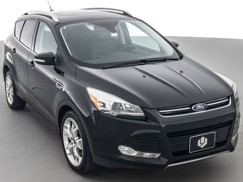 Used 2014 Ford Escape Titanium w/ Equipment Group 401A FWD image 1