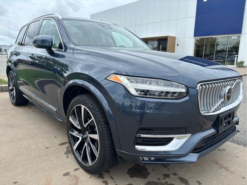 Used 2024 Volvo XC90 B6 Plus w/ Protection Package Premier AWD/4WD image 2
