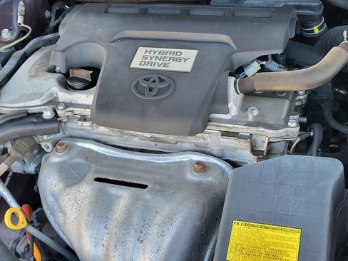 Used 2013 Toyota Avalon Limited image 29