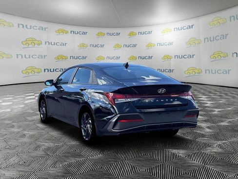 New 2026 Hyundai Elantra SEL Sport FWD image 5