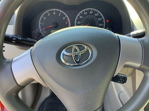 Used 2010 Toyota Corolla LE image 24