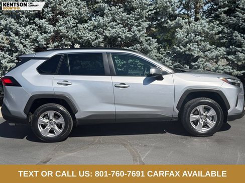 Used 2025 Toyota RAV4 XLE AWD/4WD image 10