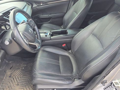 Used 2018 Honda Civic Sport Touring image 5