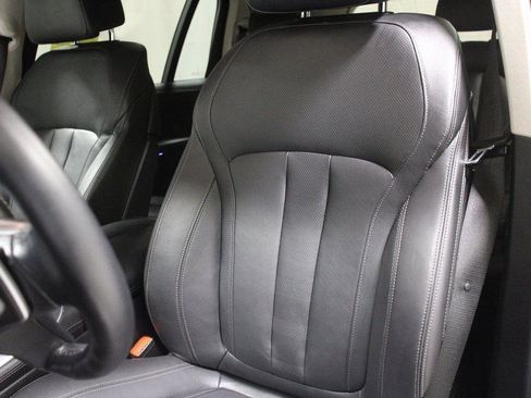 Certified 2022 BMW X7 xDrive40i w/ Premium Package image 12