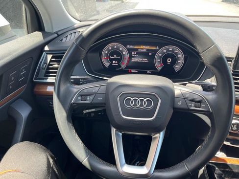 Used 2022 Audi Q5 2.0T Premium Plus image 22
