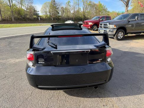 Used 2004 Toyota Celica GT image 6