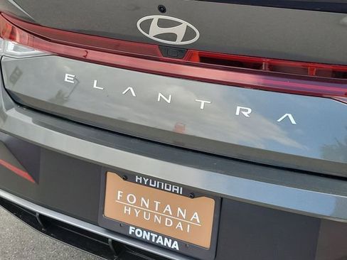 New 2026 Hyundai Elantra SEL Sport FWD image 24