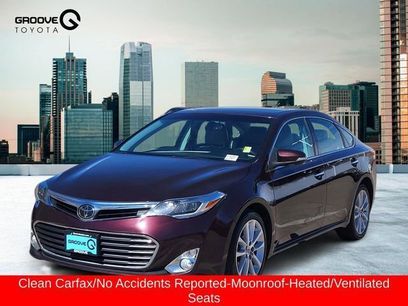 Used 2013 Toyota Avalon Limited w/ Technology Pkg