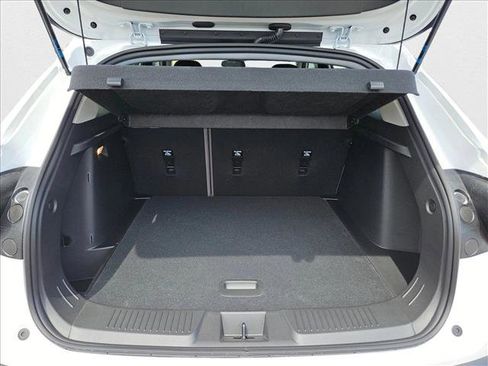 New 2025 Chevrolet Trax ACTIV w/ Driver Confidence Package image 7