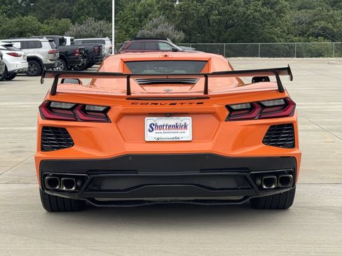 Used 2022 Chevrolet Corvette Stingray Preferred Conv w/ Z51 Performance Package RWD image 5
