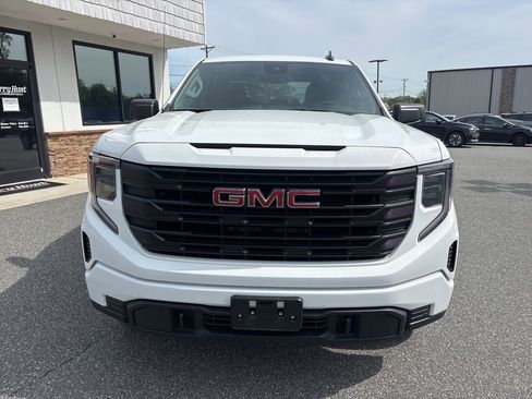 Used 2024 GMC Sierra 1500 Pro w/ Graphite Edition image 10