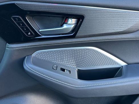 Used 2022 Acura MDX SH-AWD w/ Advance Package image 19