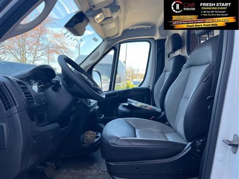 Used 2025 RAM ProMaster 3500 w/ Convenience Group image 12