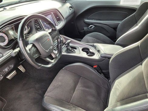 Used 2020 Dodge Challenger R/T w/ Plus Package image 13