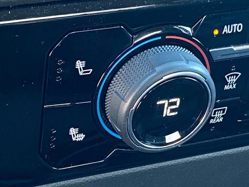 Used 2024 Chevrolet Silverado 1500 RST image 18