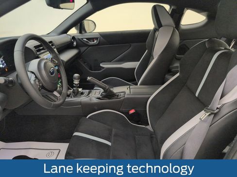 Used 2025 Subaru BRZ Limited w/ Popular Package 2 image 4