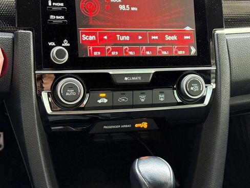 Used 2019 Honda Civic Sport image 24