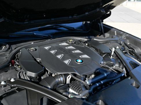 Used 2023 BMW 760i xDrive w/ Executive Package image 66