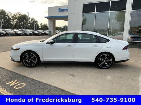 Certified 2026 Honda Accord SE image 3