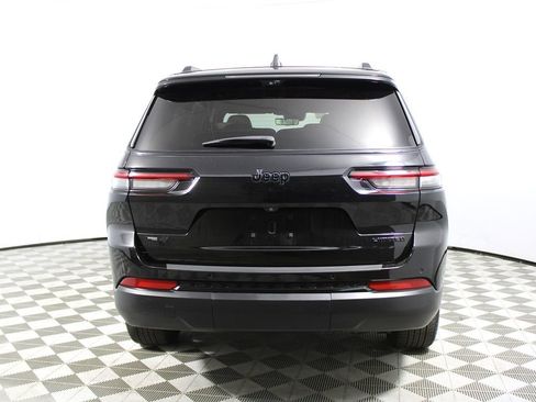 Used 2023 Jeep Grand Cherokee L Limited w/ Luxury Tech Group II image 44