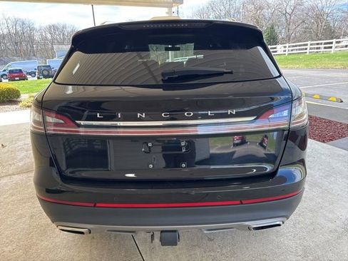 Used 2023 Lincoln Nautilus Reserve w/ Equipment Group 201A image 5