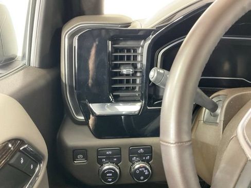 Used 2024 GMC Sierra 1500 SLE AWD/4WD image 20
