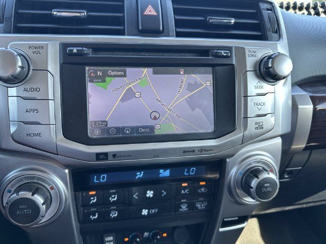 Used 2018 Toyota 4Runner Limited AWD/4WD image 19