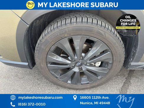 Used 2022 Subaru Ascent Onyx Edition image 12