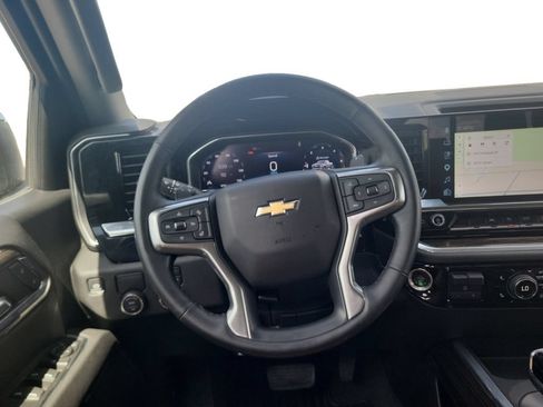 Used 2025 Chevrolet Silverado 1500 LT w/ Texas Edition Plus RWD image 13
