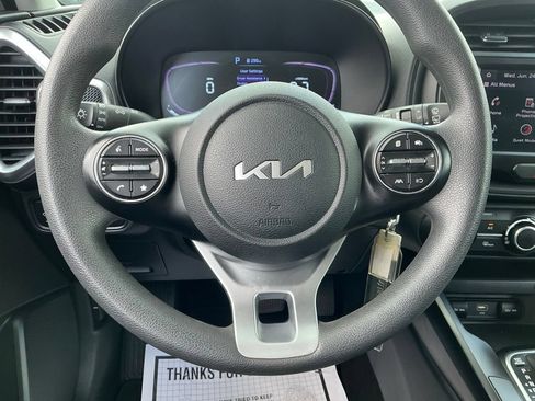 Used 2024 Kia Soul LX w/ Option Group 015 FWD image 36