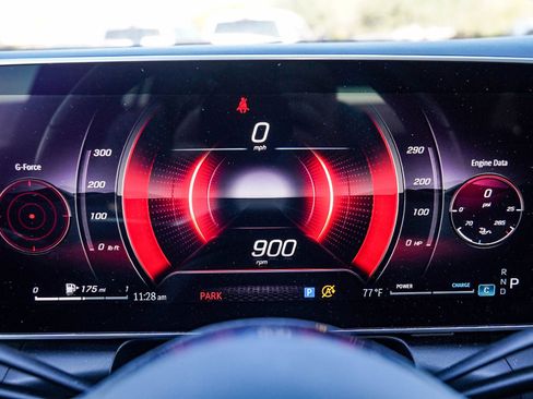 Used 2024 Mercedes-Benz GLC 300 image 14