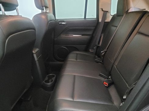 Used 2017 Jeep Compass High Altitude image 18