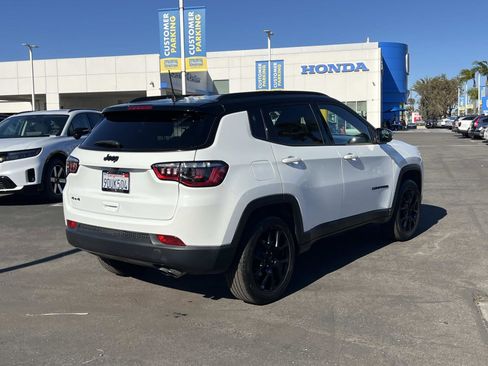 Used 2022 Jeep Compass Altitude image 25