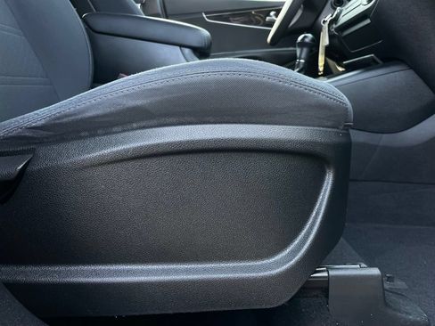 Used 2018 Kia Sorento L FWD image 29
