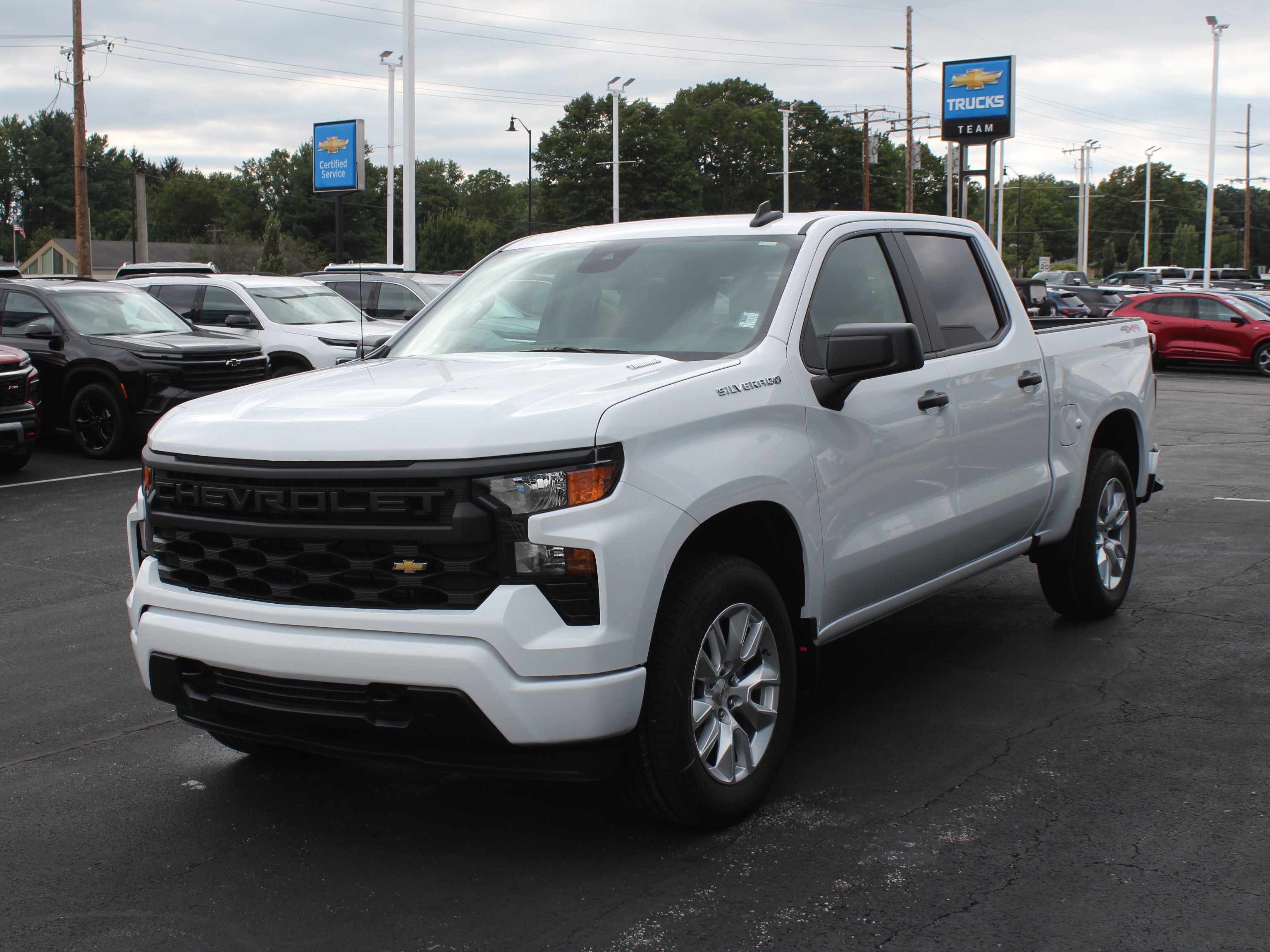 New 2026 Chevrolet Silverado 1500 Custom AWD/4WD image 9