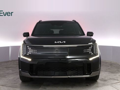 Used 2024 Kia EV9 GT-Line image 12