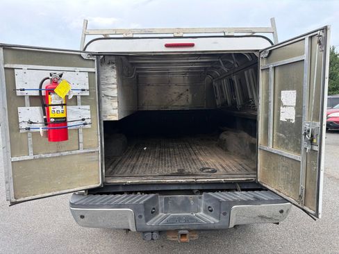 Used 2012 Ford F250 XL w/ PWR Equipment Group AWD/4WD image 16