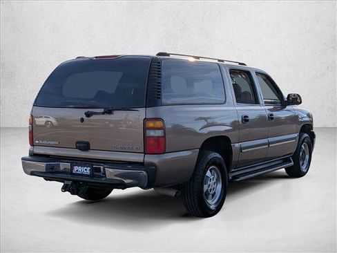 Used 2003 Chevrolet Suburban LS image 5