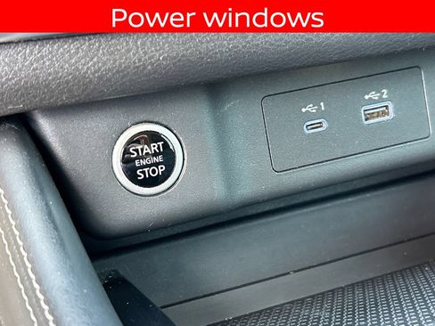 Used 2021 Nissan Rogue SL FWD image 21