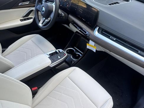 Used 2026 BMW X1 xDrive28i w/ Technology Package AWD/4WD image 27